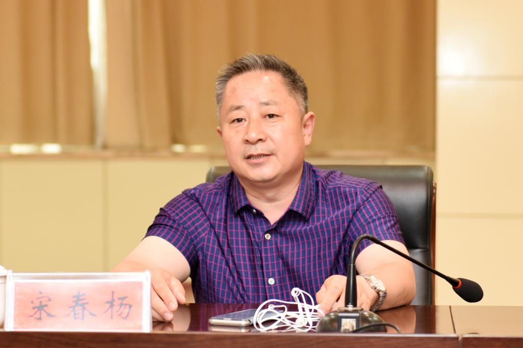 新乡市人大城建工作委员会副主任宋春杨讲话